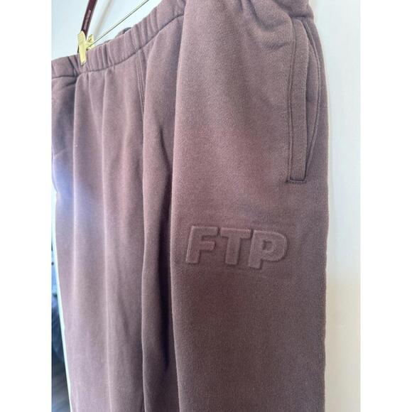 FTP 2XL Imprint Sweatpants - Picture 1 of 9